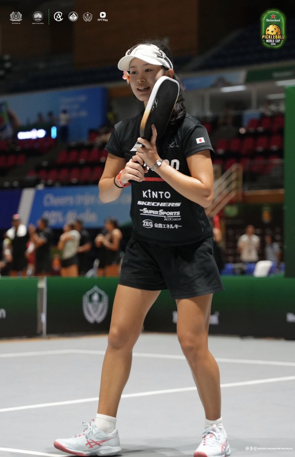 TEAM JAPAN(佐脇京所属)― パドルを手にコートで笑顔|Heineken Pickleball World Cup 2026